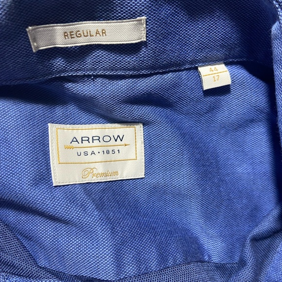 💚Combo pack of mens Cloths. - Picture 5 of 15